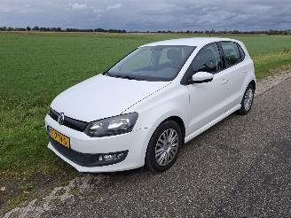 Voiture accidenté Volkswagen Polo 6R 1.2 tdi 2012/8