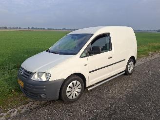 krockskadad bil bedrijf Volkswagen Caddy 1.9 tdi 2010/3