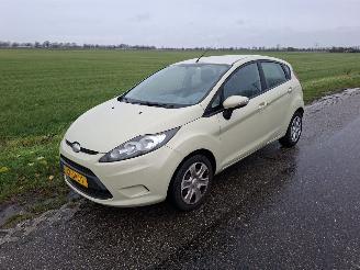 krockskadad bil auto Ford Fiesta 1.2 2009/7