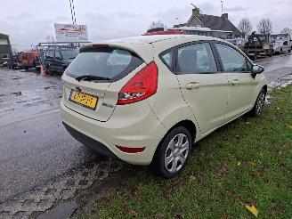 Ford Fiesta 1.2 picture 4