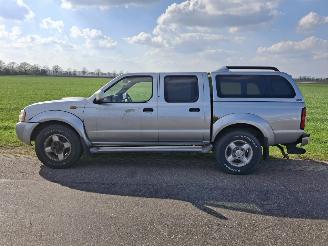 Nissan Navara  picture 2