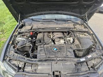 BMW 3-serie 318i sedan picture 7