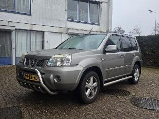 Unfallwagen Nissan X-Trail 2.0 Columbia 2wd 2007/10