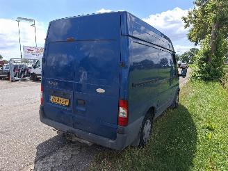 Ford Transit 2.2 tdci picture 4