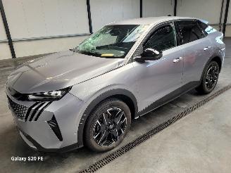 Voiture accidenté Peugeot 3008 Hybrid 1.2 100-KW Automaat Allure 2025/1