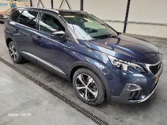 uszkodzony samochody osobowe Peugeot 5008 GT 1.6 e-THP 121-KW Automaat 7-Persoons Panoramadak 2017/11