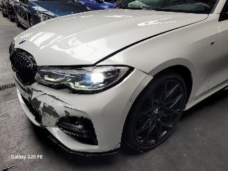 BMW 3-serie 318i Limo 115-KW Automaat M-Sport M-Performance picture 4