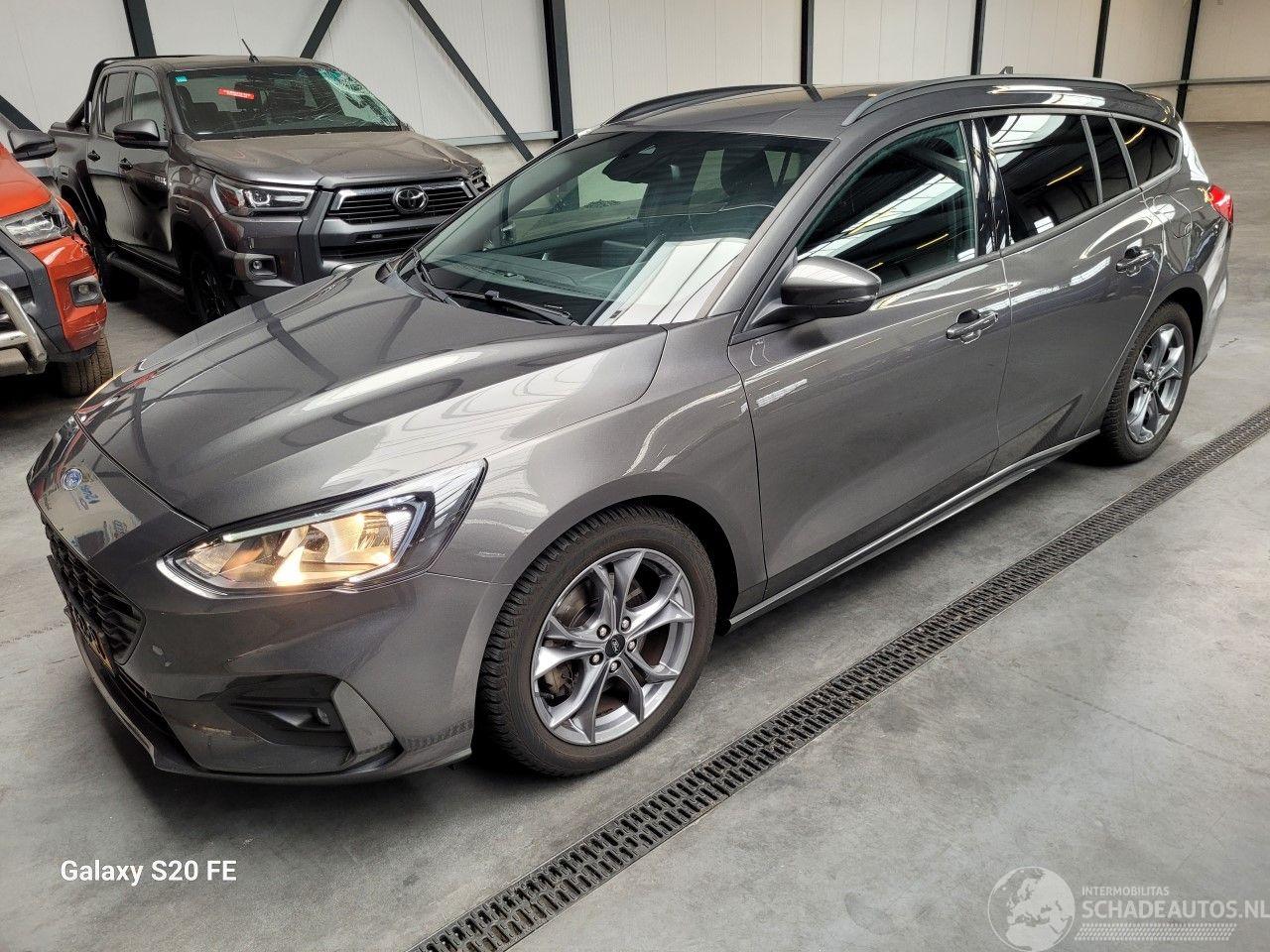 Ford Focus Wagon 1.0 Automaat 92-KW EcoBoost ST-Line