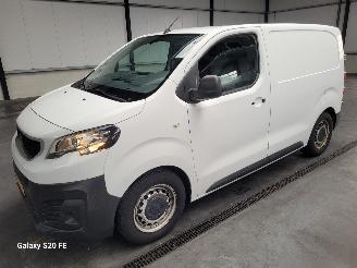 krockskadad bil bedrijf Peugeot Expert BLUE 1.6 HDi 70-KW 5-Bak Bestel 226c Airco 2017/2