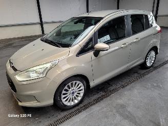 krockskadad bil auto Ford B-Max 1.0 EcoBoost 74-KW Titanium 5drs 2012/11