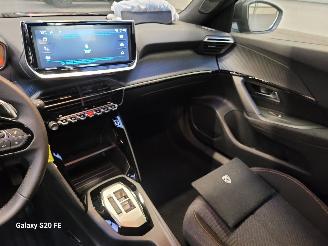 Peugeot 2008 Hybrid 1.2 100-KW Automaat Style picture 18