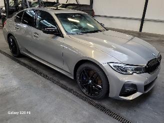 Unfallwagen BMW 3-serie 330e Limo 215-KW Automaat M-SPORT 2019/11