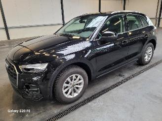 skadebil auto Audi Q5 40 TDI 150-KW S-Tronic Quattro 2022/5