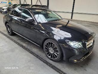 damaged passenger cars Mercedes E-klasse 200d Limo 110-KW Automaat 2016/12