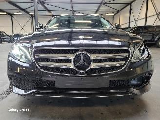 Mercedes E-klasse 200d Limo 110-KW Automaat picture 14