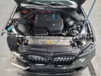 BMW 3-serie 330e Limo 215-KW Automaat M-SPORT picture 10