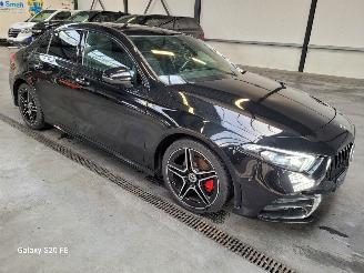 Schadeauto Mercedes A-klasse 180d Limo 85-KW Automaat AMG Panoramadak 2019/7