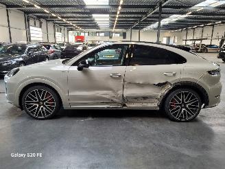Porsche Cayenne Coupe 3.0 S e-Hybrid 346-KW Automaat picture 4