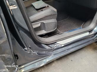 Cupra Leon 1.4 e-Hybrid 110-KW Automaat 5drs picture 11