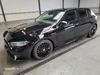 uszkodzony samochody osobowe Mercedes A-klasse 180d 85-KW Automaat AMG 5drs Panoramadak 2025/4