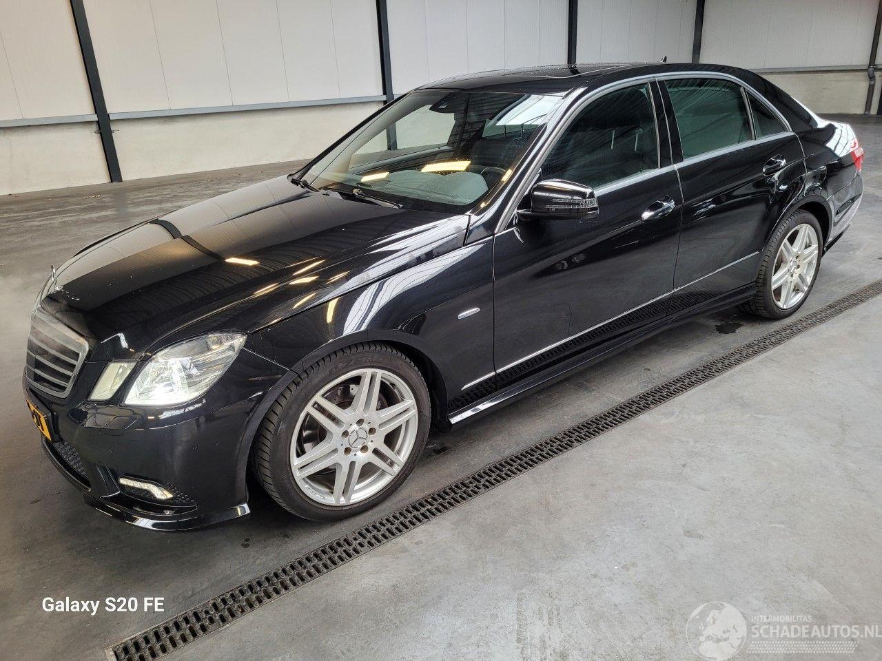 Mercedes E-klasse 350 Limo 215-KW Automaat AMG Panoramadak