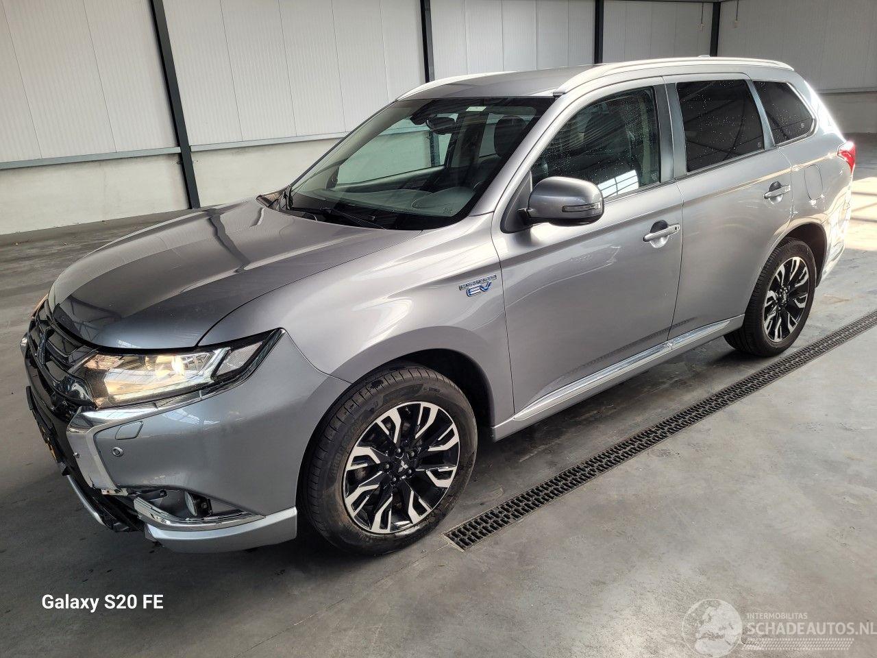 Mitsubishi Outlander 2.0 PHEV 89-KW Automaat 4-WD Executive