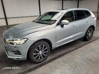 Coche accidentado Volvo Xc-60 2.0 D4 140-KW Automaat AWD Inscription 2017/10