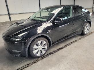 Unfallwagen Tesla Model Y Dual Motor 378-KW Automaat AWD 2024/2