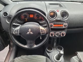 Mitsubishi Colt 1.3 70-KW Automaat 5drs Edition Two picture 20