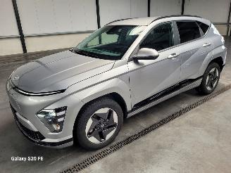 Schadeauto Hyundai Kona EV 160-KW 65.4kwh Automaat Elektrisch 2024/10