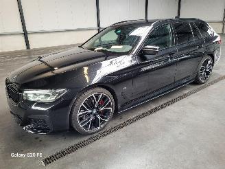 Avarii autoturisme BMW 5-serie 520d Touring 140-KW Automaat X-Drive M-SPORT 2021/3