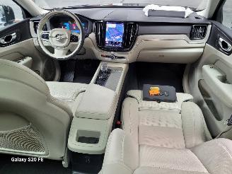 Volvo Xc-60 2.0 T6 293-KW Automaat AWD Panoramadak picture 19