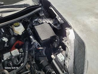 Toyota Yaris Cross Hybrid 1.5 68-KW Automaat 5drs picture 10