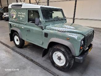 Unfallwagen Land Rover Defender 90 2.4 TD 90-KW 6-Bak S 4-WD 3drs 2011/9