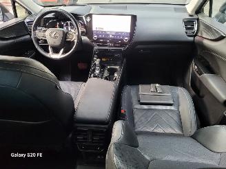 Lexus NX 450h+ Plug-In-Hybrid 227-KW Automaat AWD picture 18