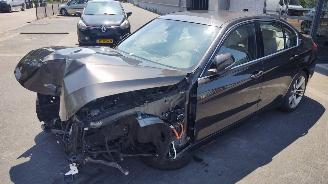 Uttjänta bilar auto BMW 3-serie 330e Centrennial High Executive 2016/8