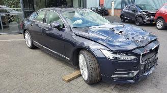 Volvo S-90 2.0 T4 Inscription picture 3