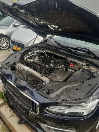 Volvo S-90 2.0 T4 Inscription picture 5