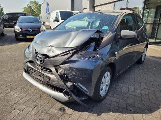 Toyota Aygo 1.0 VVT-i X-Now picture 1