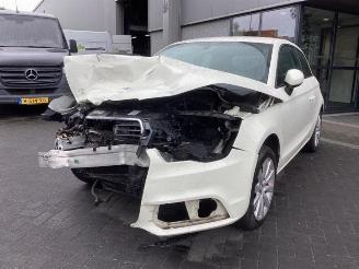 Vrakbiler auto Audi A1 A1 (8X1/8XK), Hatchback 3-drs, 2010 / 2018 1.2 TFSI 2010/10