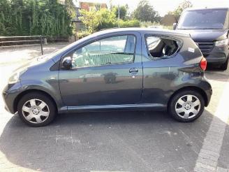 Toyota Aygo Aygo (B10), Hatchback, 2005 / 2014 1.0 12V VVT-i picture 8