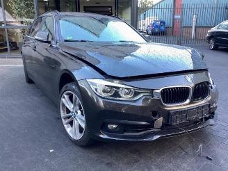 BMW 3-serie 3 serie Touring (F31), Combi, 2012 / 2019 320i 2.0 16V picture 3