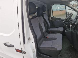 Opel Vivaro 1.6 CDTI picture 10
