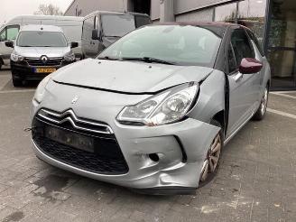 demontáž osobní automobily Citroën DS3 DS3 (SA), Hatchback, 2009 / 2015 1.4 16V VTi 2010/8