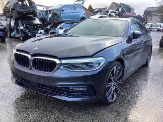 Uttjänta bilar auto BMW 5-serie 5 serie Touring (G31), Combi, 2017 520d 2.0 TwinPower Turbo 16V Van 2017/5