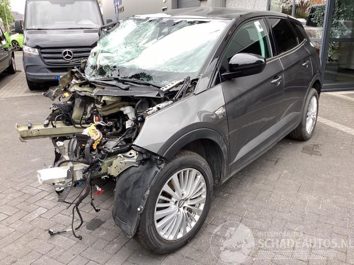 Opel Grandland Grandland (X), SUV, 2017 1.2 Turbo 12V
