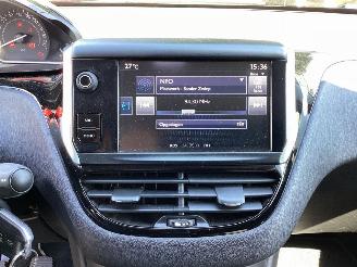 Peugeot 208 1.2 Pure Tech Blei Lion picture 12