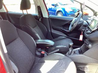 Peugeot 208 1.2 Pure Tech Blei Lion picture 10