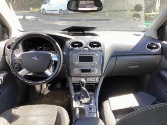 Ford Focus Focus 2, Hatchback, 2004 / 2012 1.6 16V picture 9