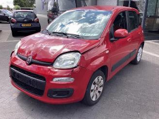 Vrakbiler auto Fiat Panda Panda/Pandina (312), Hatchback, 2012 0.9 TwinAir 65 2013/5